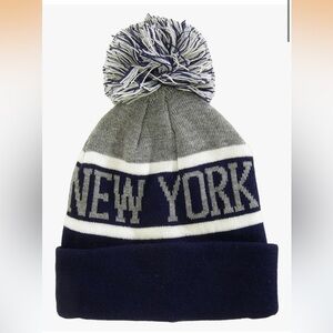 New York beanie, pom-pom hat, new with tags